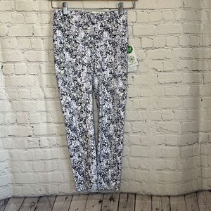 Gaiam Women’s Om Highrise Yoga Capri size xs New with tags Cell Pocket